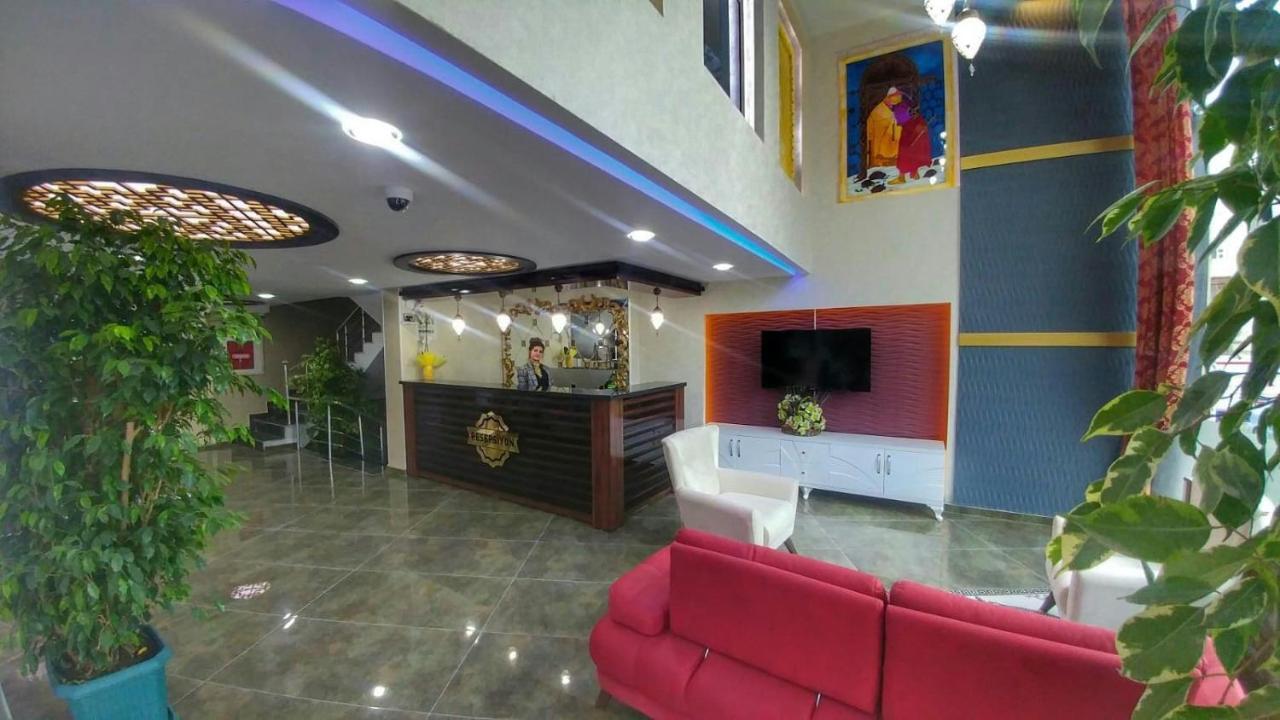 Crystall Hotel Ван Экстерьер фото
