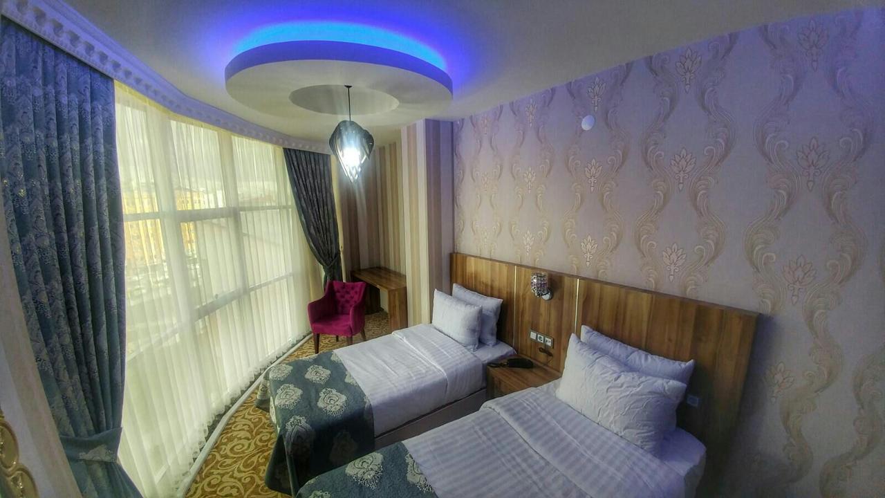 Crystall Hotel Ван Экстерьер фото